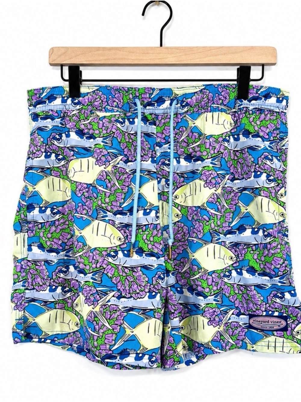 Vineyard Vines Chappy Swim Trunks Men's Size Small Tropical Fish Print